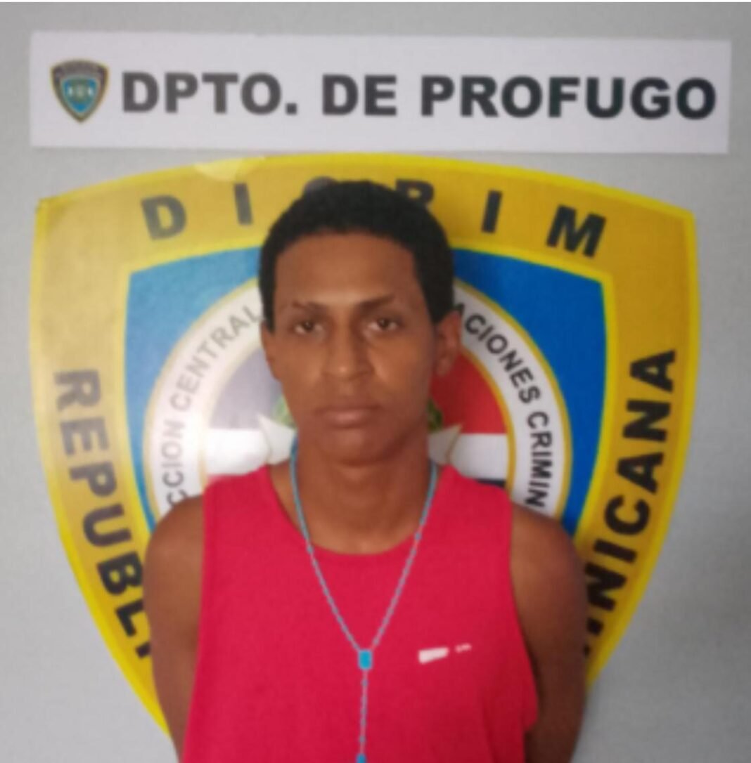 Policías capturan a prófugo del CCR Najayo buscado por homicidio