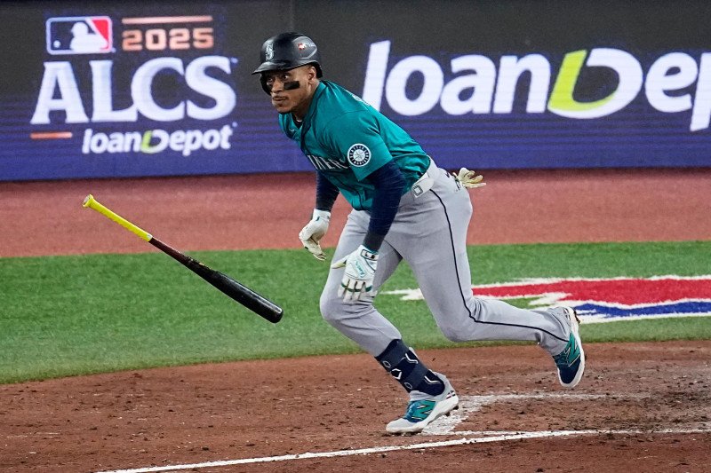 Raleigh da jonrón, Polanco impulsa 2 y Marineros vencen 3-1 a Toronto Raleigh da jonrón, Polanco impulsa 2 y Marineros vencen 3-1 a Toronto