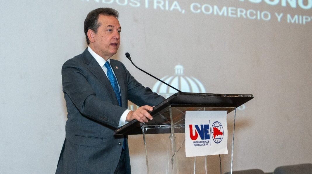 Víctor Ito Bisonó: República Dominicana garantiza reglas claras para inversionistas Víctor Ito Bisonó: República Dominicana garantiza reglas claras para inversionistas