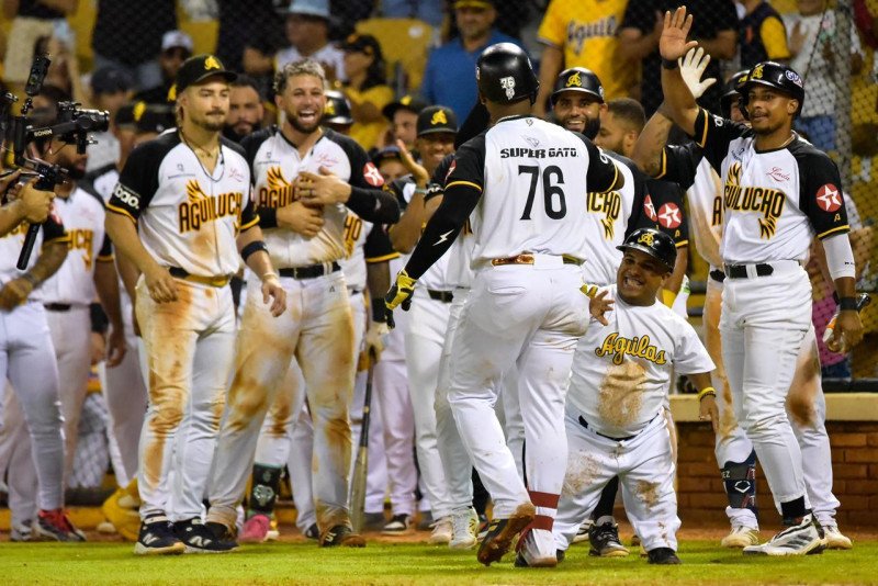 Águilas Cibaeñas completan primer tercio del torneo con su mejor récord en más de 20 años