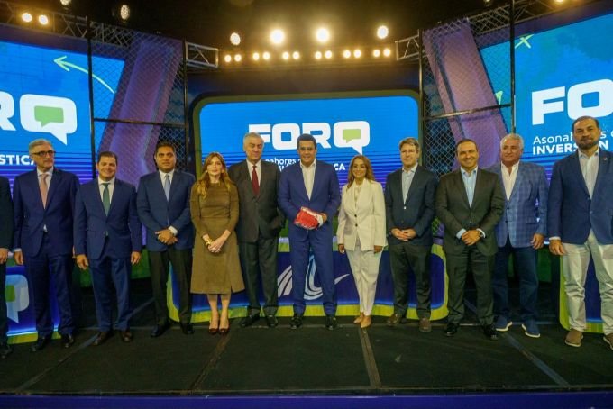 Asonahores reconoce ministro dominicano David Collado