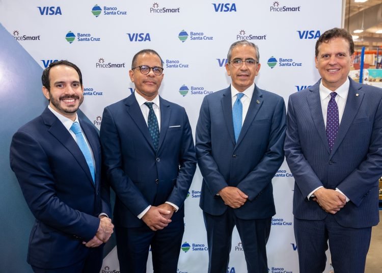 Banco Santa Cruz y PriceSmart anuncian alianza con mejores opciones de pagos y beneficios