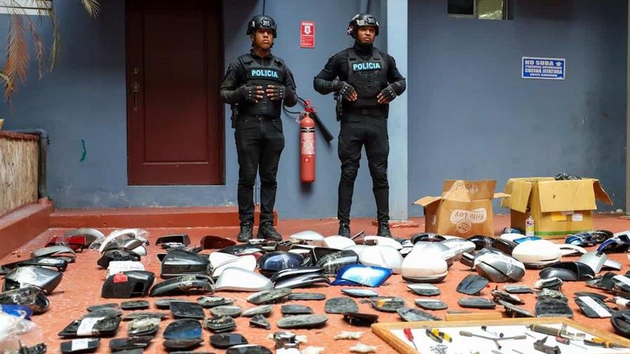 Desmantelan estructura que robaba vehículos para venderlos por piezas en el Distrito Nacional