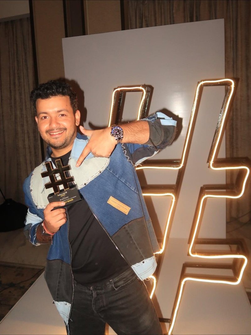 El influencer de viajes Anunay Sood fue encontrado sin vida en la calle, según policía de Las Vegas