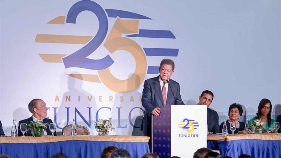 En los 25 años de Funglode, Leonel Fernández revela que “la idea nació en Villa Juana”