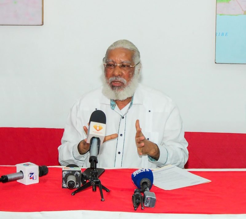 Hubieres denuncia colapso sanitario en hospital de Bayaguana