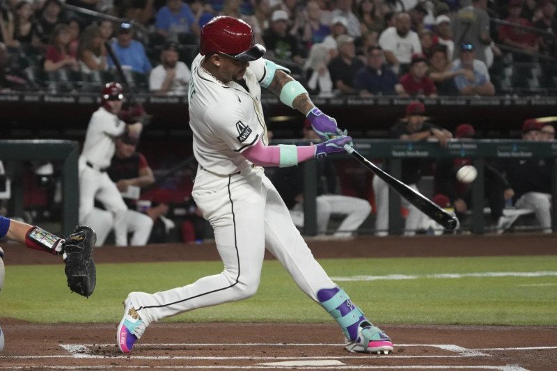 Marte, Perdomo, Machado y Soto ganan el Bate de Plata en la Liga Nacional