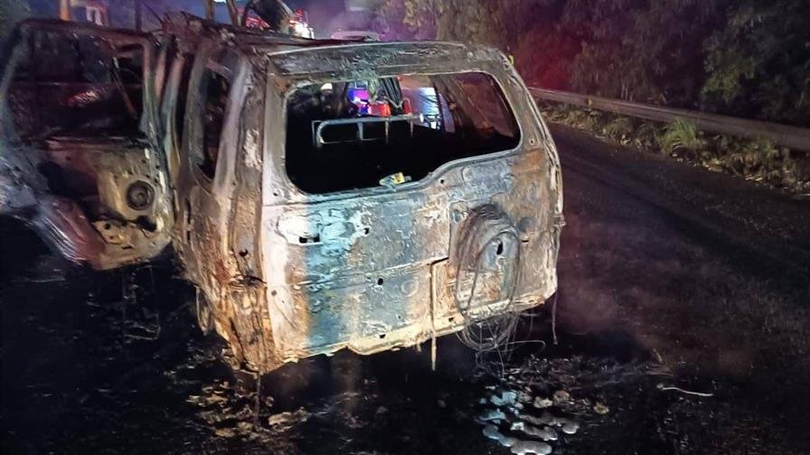 Oficial de la Policía Nacional muere calcinado tras violento choque en la autovía del Este