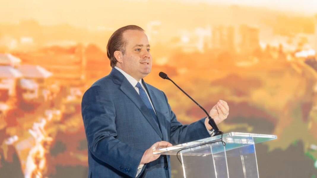 Paliza anuncia licitación Autopista del Ámbar