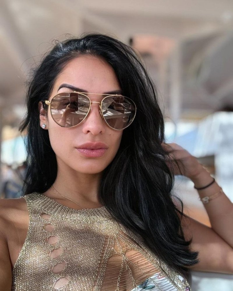 Pareja de Romeo Santos lo convenció de lanzar el álbum este año: “Ella cree mucho en numerología” Pareja de Romeo Santos lo convenció de lanzar el álbum este año: “Ella cree mucho en numerología”