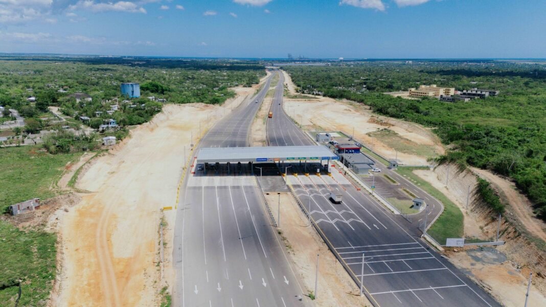 RD Vial lanza su Tercer Programa de Emisiones por RD$53,187millones y abre primera colocación por RD$18,000 millones a tasa fija