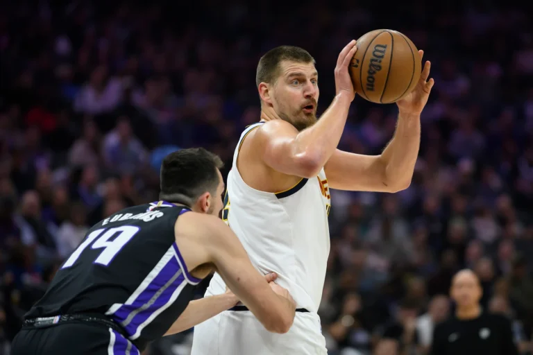 Resumen NBA: Los Nuggets amplían su racha de victorias a cinco con triunfo sobre los Kings.