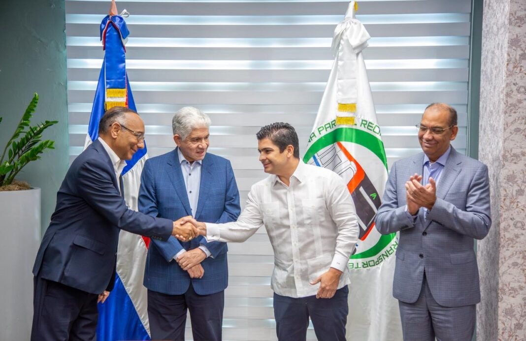 Titular de Fitram asume dirección de la Opret tras destitución de Rafel Santos