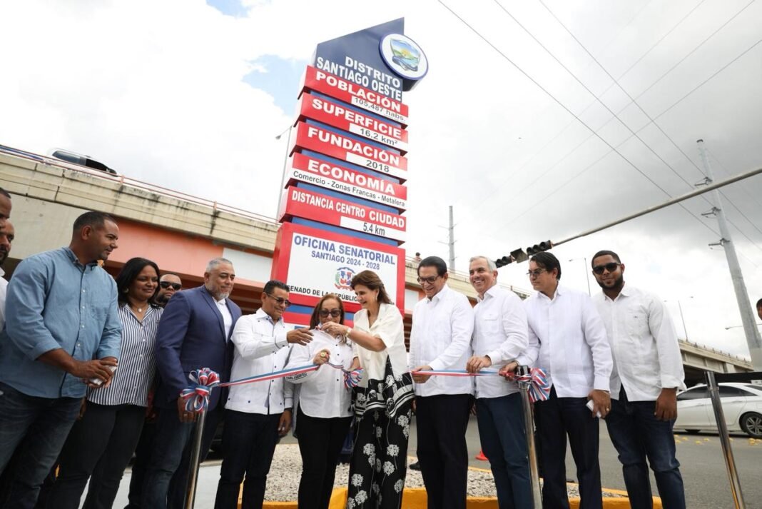 Vicepresidenta inaugura centro 14-24 y entrega importantes obras en Santiago y Bonao