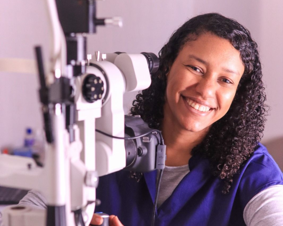 200 mil dominicanos podrían padecer queratocono sin saberlo