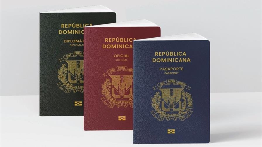 Abinader recibirá en enero el primer pasaporte electrónico del país