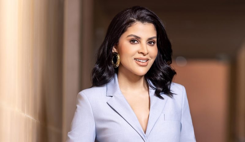 Cirujana plástica Tania Medina realizará encuentro »Botox Party» por inicio de la navidad