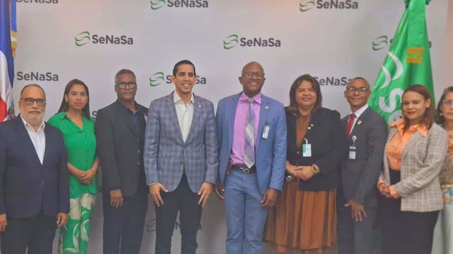 CMD y Senasa discuten puntualidad en pagos a médicos y ampliación de servicios