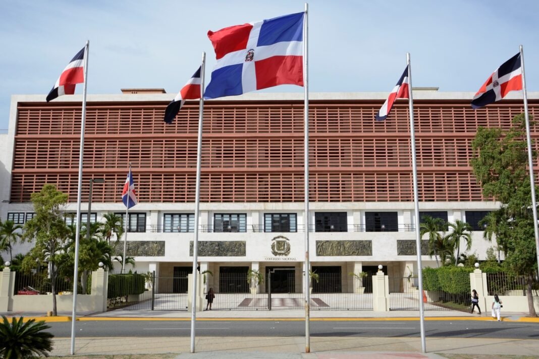 Congreso deja para 2026 varias leyes clave que no logró aprobar en 2025