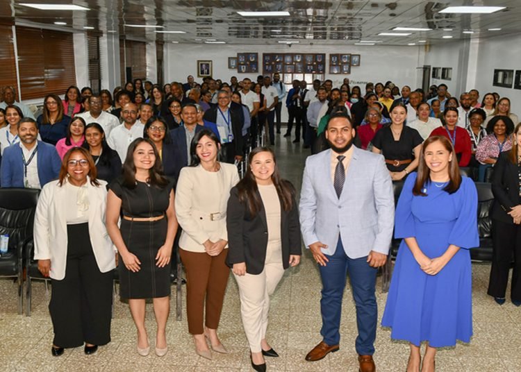 DGII impulsa la adopción total de la Facturación Electrónica en el Estado