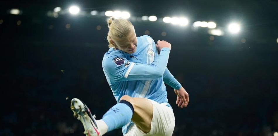 Erling Haaland supera el total de goles de Ronaldo en la Premier League