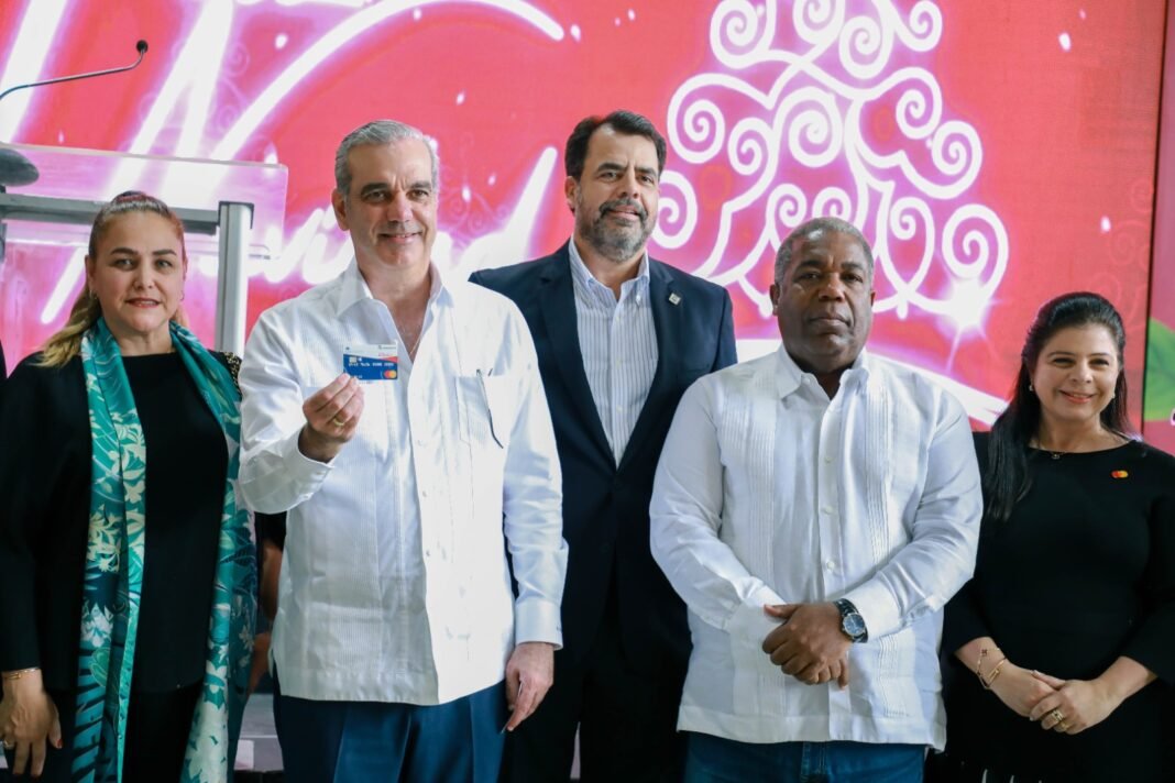 Gabinete de Política Social inicia entrega de la Brisita Navideña en hospitales