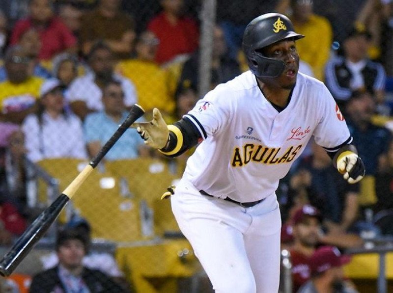 Geraldo Perdomo debuta este viernes con las Águilas frente al Licey