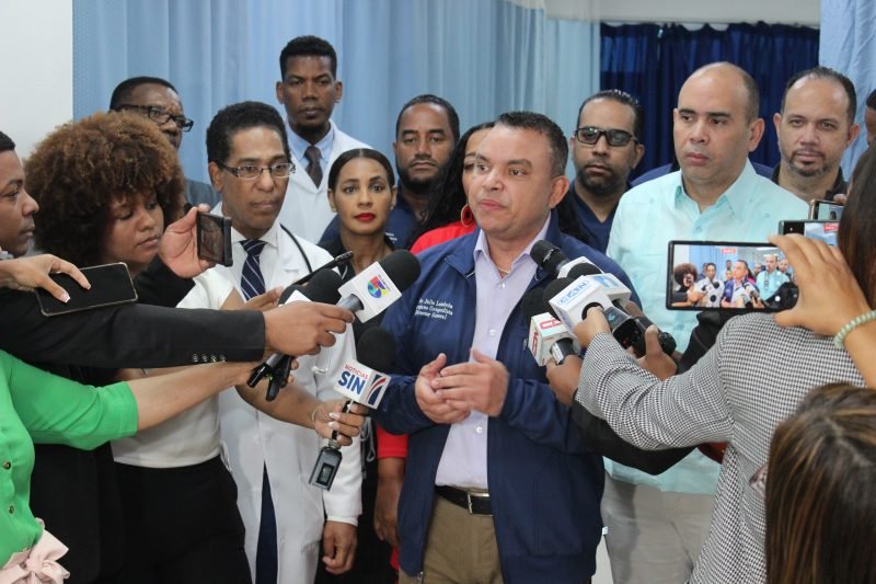 Hospital Ney Arias Lora refuerza áreas por feriado navideño