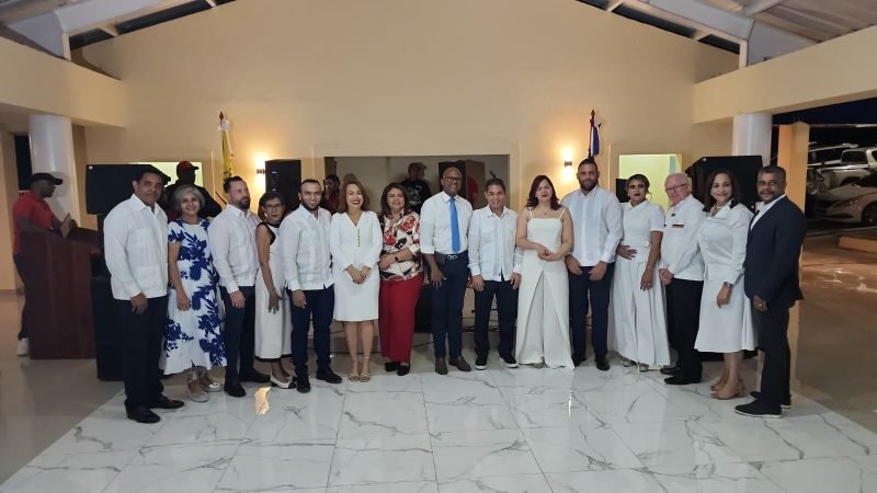 Juramentan nueva directiva del Colegio Médico Dominicano en La Vega