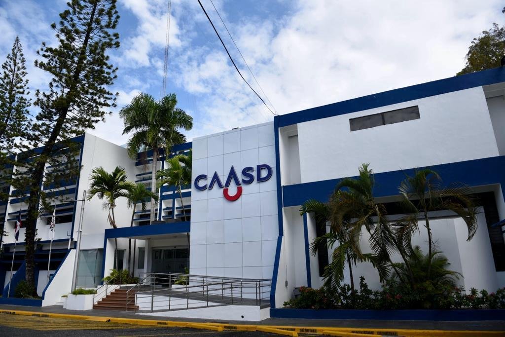 La Caasd busca fortalecer servicio de agua potable en SDE con nueva línea de distribución