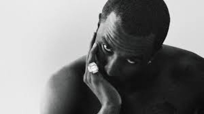 Madre de Diddy critica a Netflix por las “falsedades” en la serie sobre su hijo