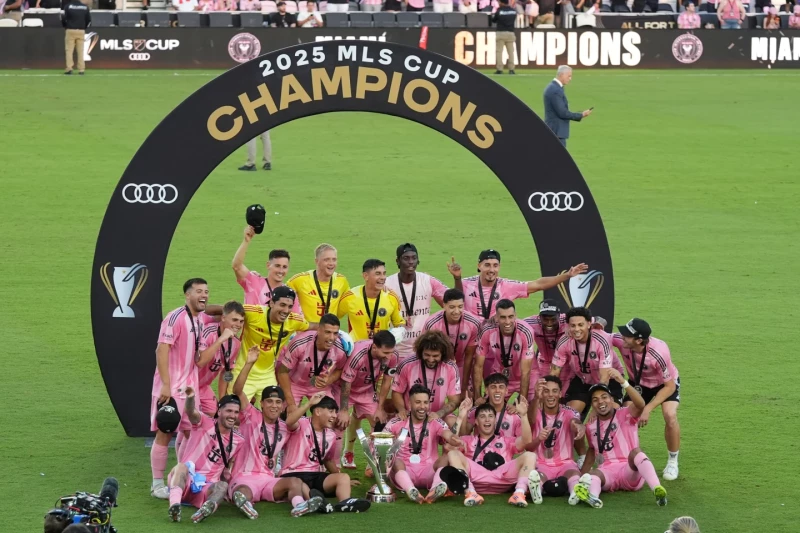 Messi e Inter Miami vencen 3-1 a los Whitecaps para ganar la final de la MLS Messi e Inter Miami vencen 3-1 a los Whitecaps para ganar la final de la MLS