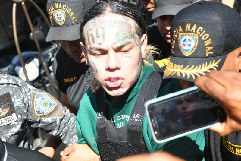 MP solicita apertura a juicio contra Tekashi 69, acusado de difamar al empresario Máximo Andújar