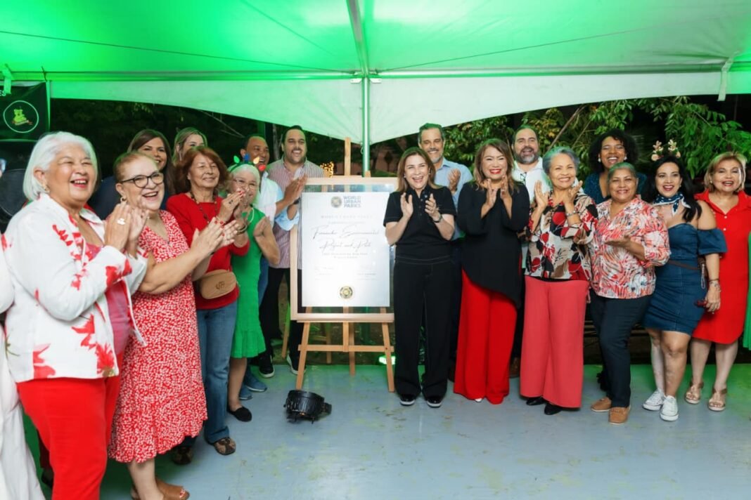 Parque Fernández recibe galardón de World Urban Parks como proyecto sobresaliente en Latinoamérica Parque Fernández recibe galardón de World Urban Parks como proyecto sobresaliente en Latinoamérica