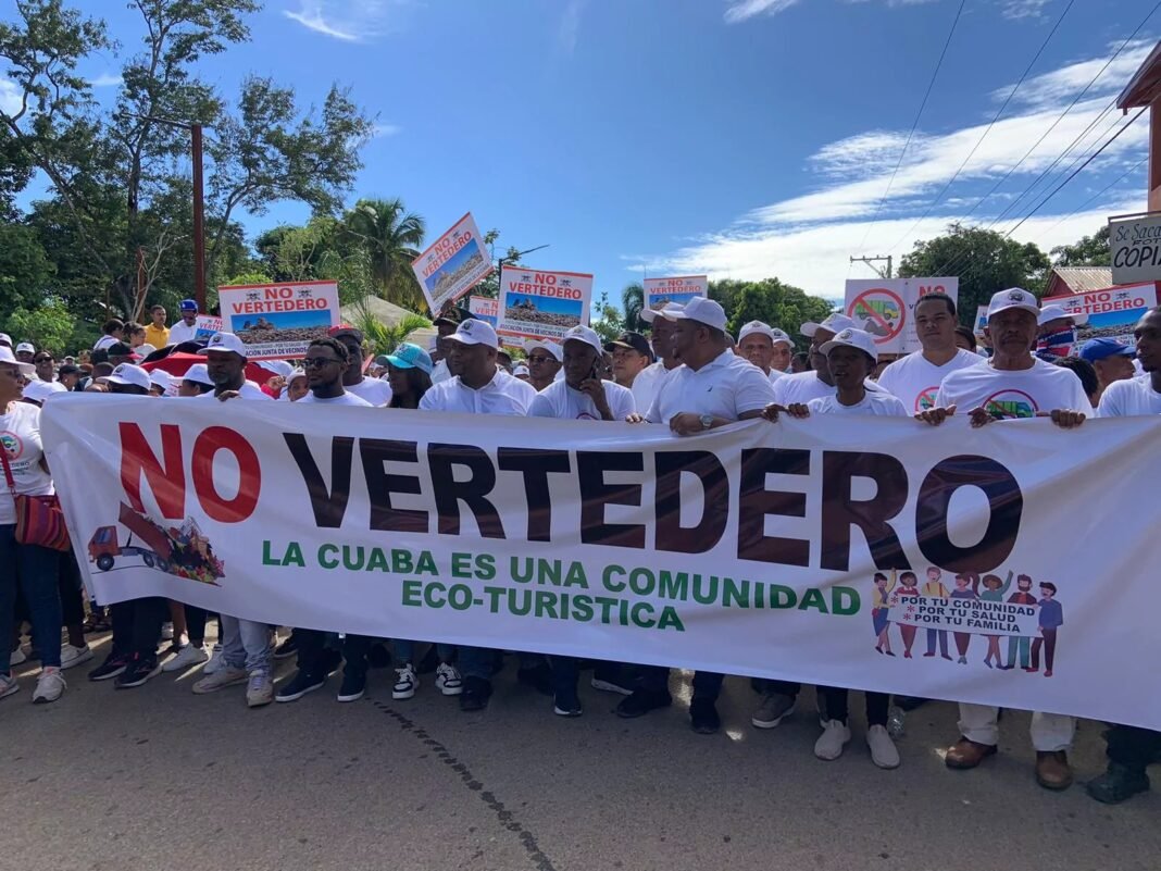 Protesta estalla en La Cuaba contra proyecto de planta de reciclaje Protesta estalla en La Cuaba contra proyecto de planta de reciclaje