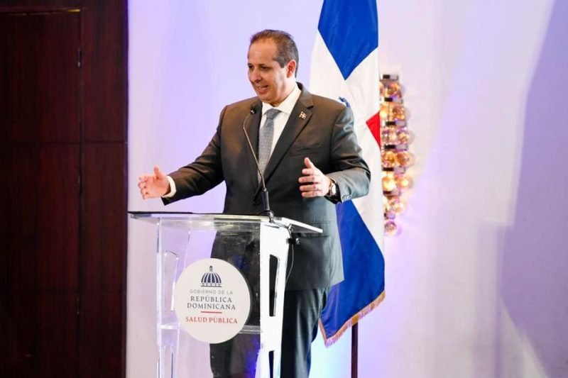 Salud Pública revela censo que registra 87,314 trabajadores del sector a nivel nacional