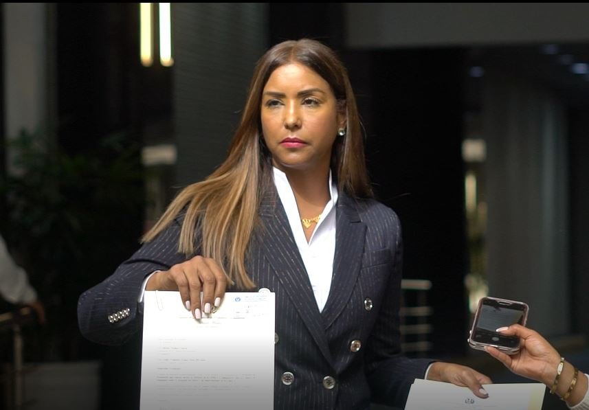 Selinee Méndez solicita que director de la OPRET explique estado del Metro de Santo Domingo