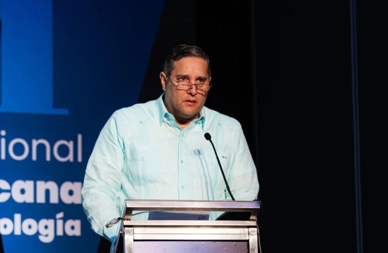 Sociedad Ortopedia expresa preocupación por caídas y traumas en personas de la tercera edad