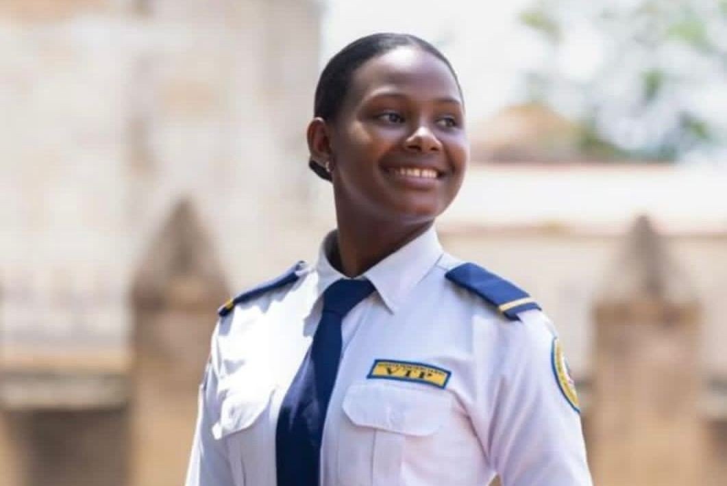 Trágico accidente cobra la vida de joven agente penitenciaria en Monte Plata