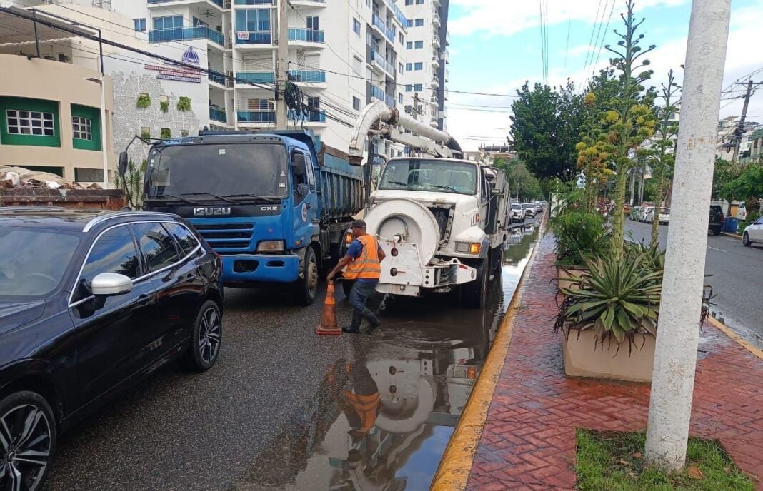 Alcaldía del DN aumenta trabajos preventivos ante presencia de vaguada
