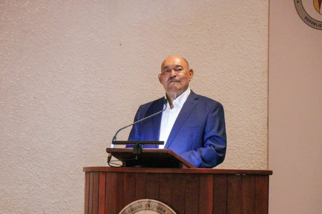 Aseguran que Alburquerque “está lúcido” y será trasladado a RD este lunes