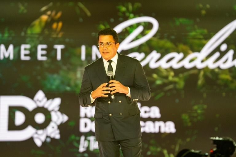 David Collado destaca la identidad cultural y la gastronomía dominicana como ejes del turismo en Fitur