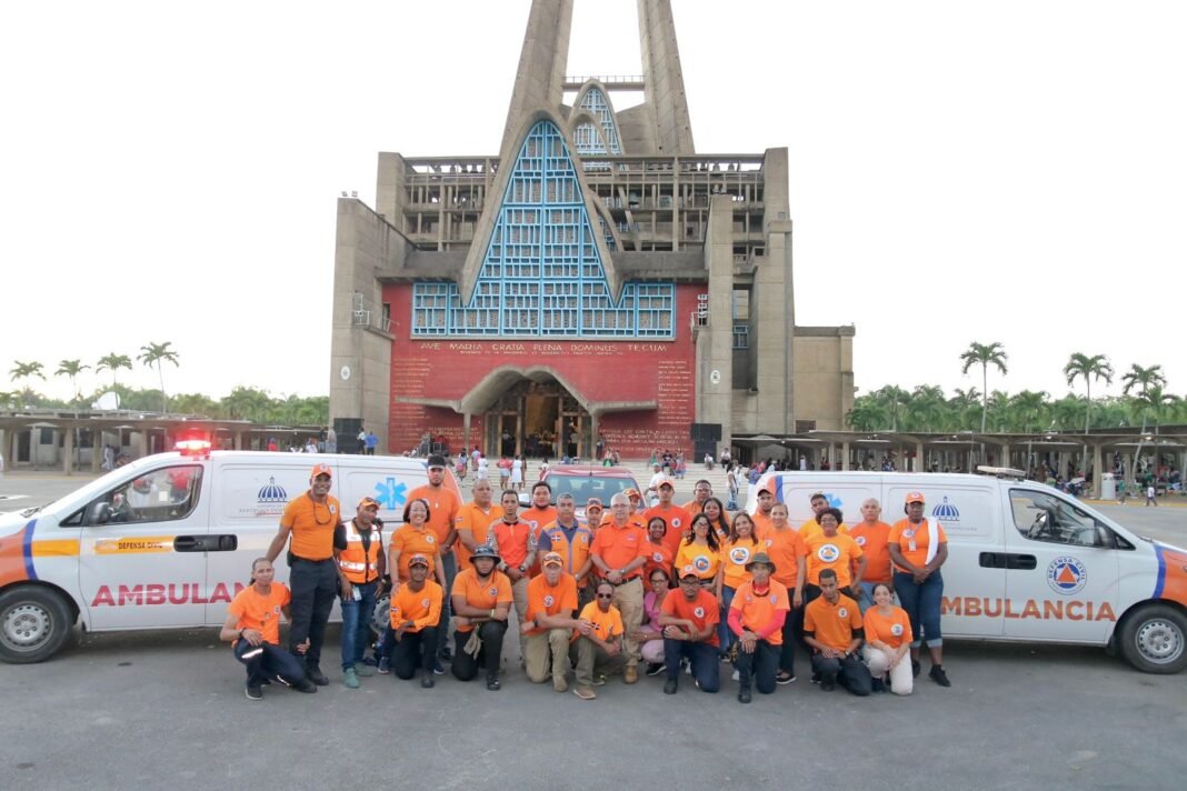 Defensa Civil dispone 32 puestos de socorro en carreteras para feriado de la Altagracia