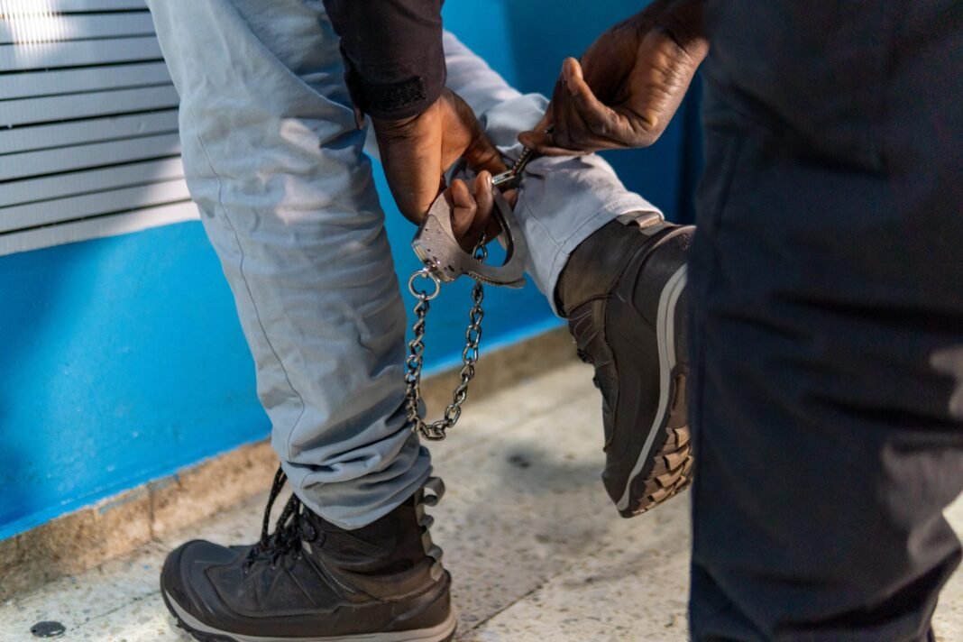 ENTREGAN A EE.UU DOMINICANO ACUSAN DE ASALTO ARMADO CON INTENCIÓN DE ASESINATO