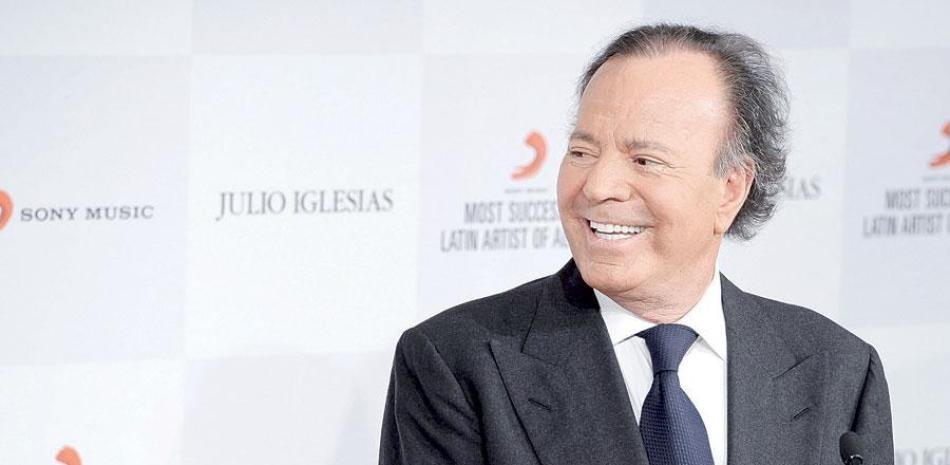 Exempleadas que denunciaron a Julio Iglesias lo hicieron para que no le suceda a otras