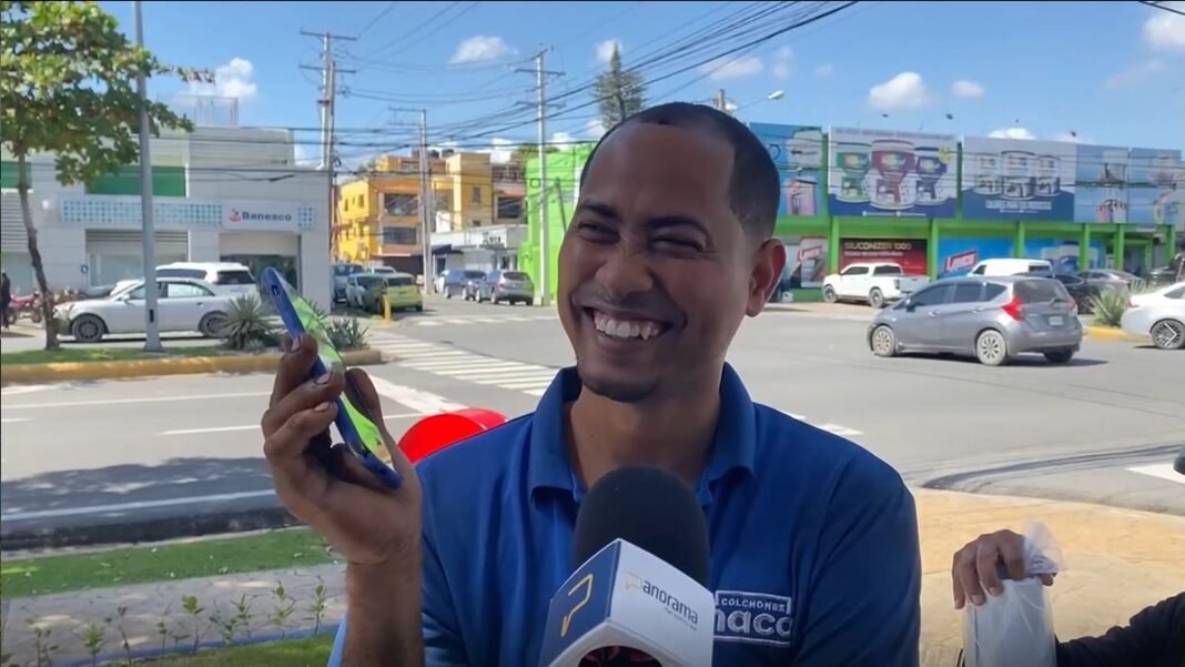 Filas cortas en renovación del marbete; usuarios bromean: “vengan hoy”