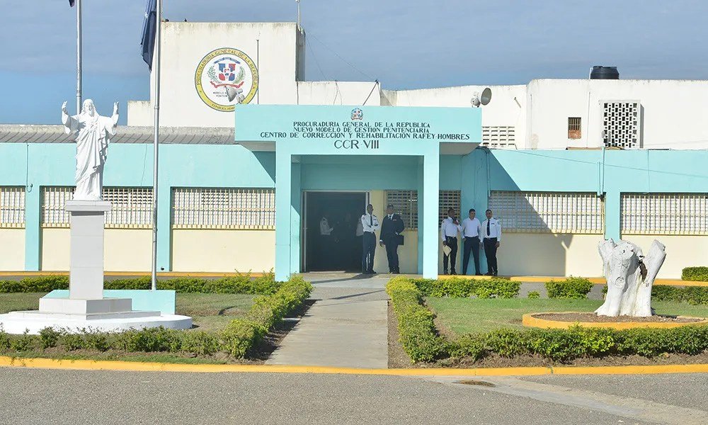 Intervienen cárcel Rafey Hombres tras atentado contra subdirectora del penal