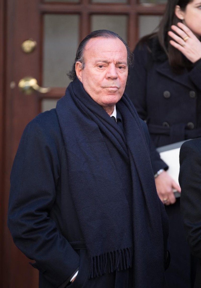 Las mujeres que denunciaron a Julio Iglesias creen “lamentable” el archivo de la Fiscalía