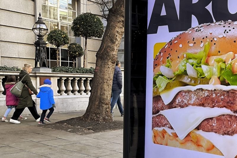Lento progreso mundial en proteger a la infancia de la publicidad de la comida basura Lento progreso mundial en proteger a la infancia de la publicidad de la comida basura