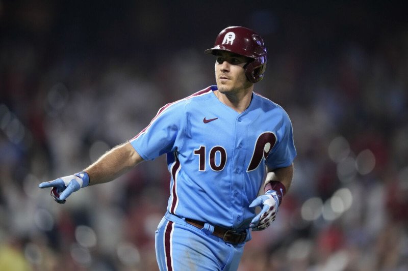 Los Filis acuerdan regreso de J.T. Realmuto por tres temporadas